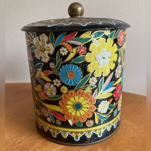 Vintage floral tea tin